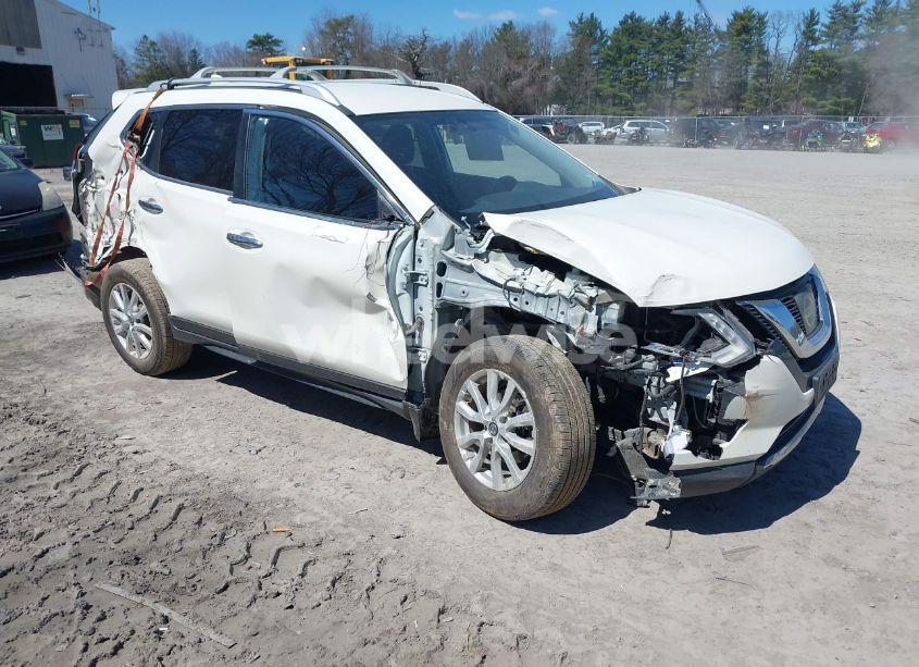 2017 Nissan Rogue SV (VIN JN8AT2MV7HW268487) main photo