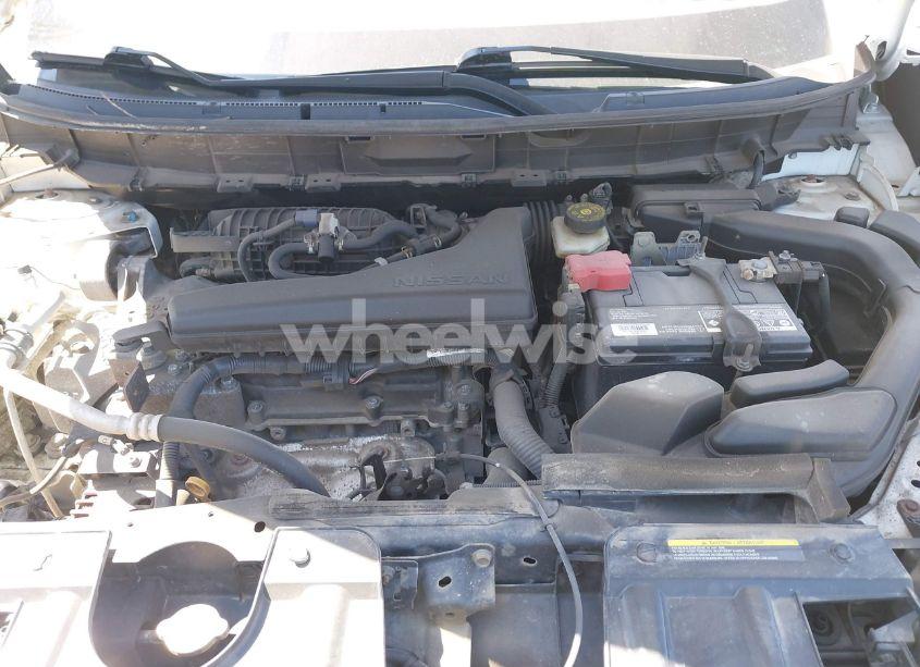 Photo 10 of 2017 Nissan Rogue SV (VIN JN8AT2MV7HW268487)