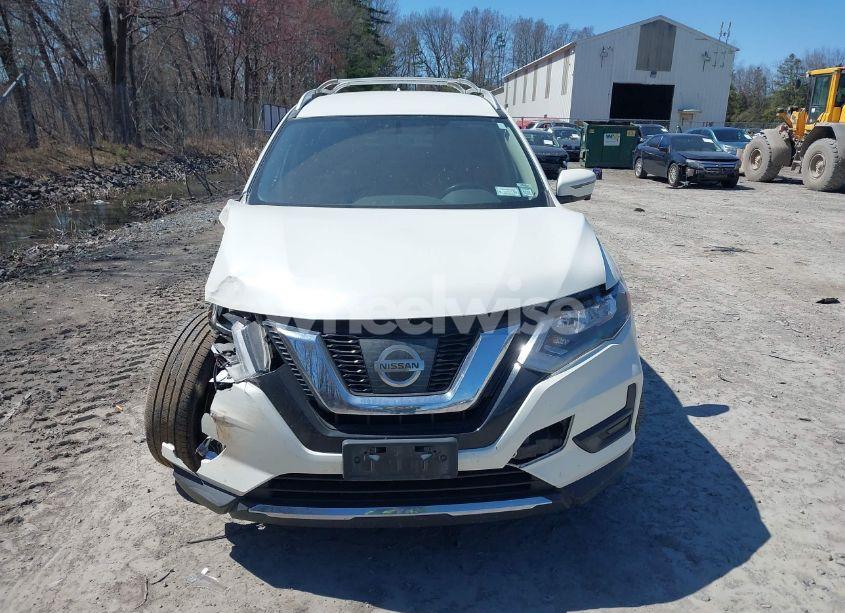 Photo 11 of 2017 Nissan Rogue SV (VIN JN8AT2MV7HW268487)