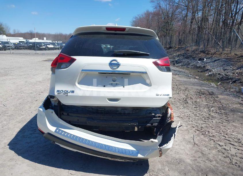 Photo 15 of 2017 Nissan Rogue SV (VIN JN8AT2MV7HW268487)