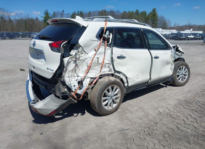 Photo 4 of 2017 Nissan Rogue SV (VIN JN8AT2MV7HW268487)