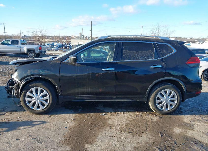 Photo 14 of 2017 Nissan Rogue S (VIN JN8AT2MV7HW274984)