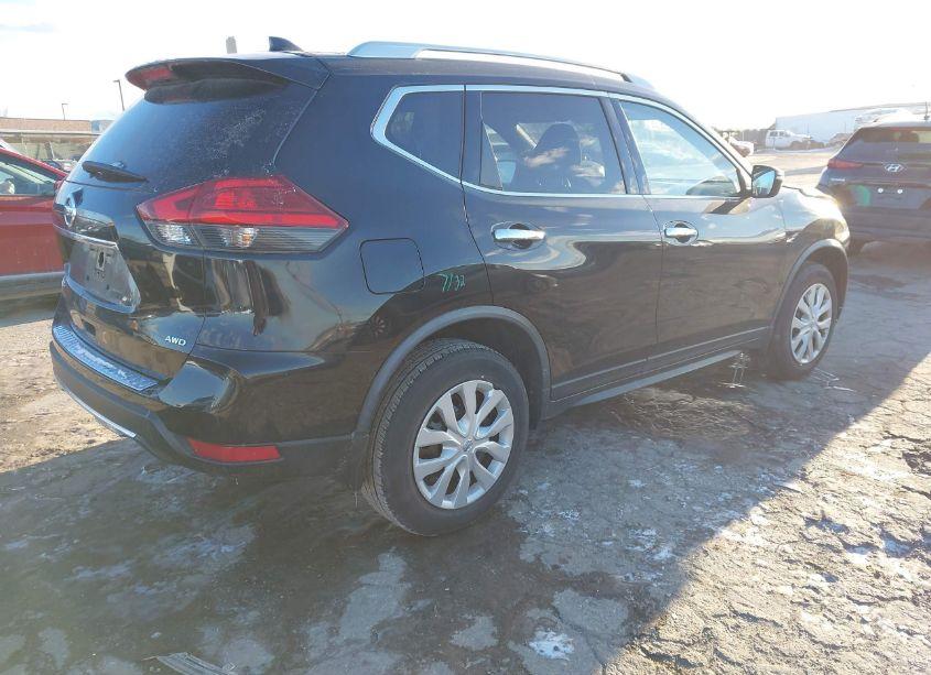 Photo 4 of 2017 Nissan Rogue S (VIN JN8AT2MV7HW274984)