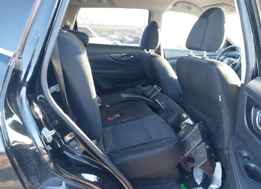 Photo 8 of 2017 Nissan Rogue S (VIN JN8AT2MV7HW274984)