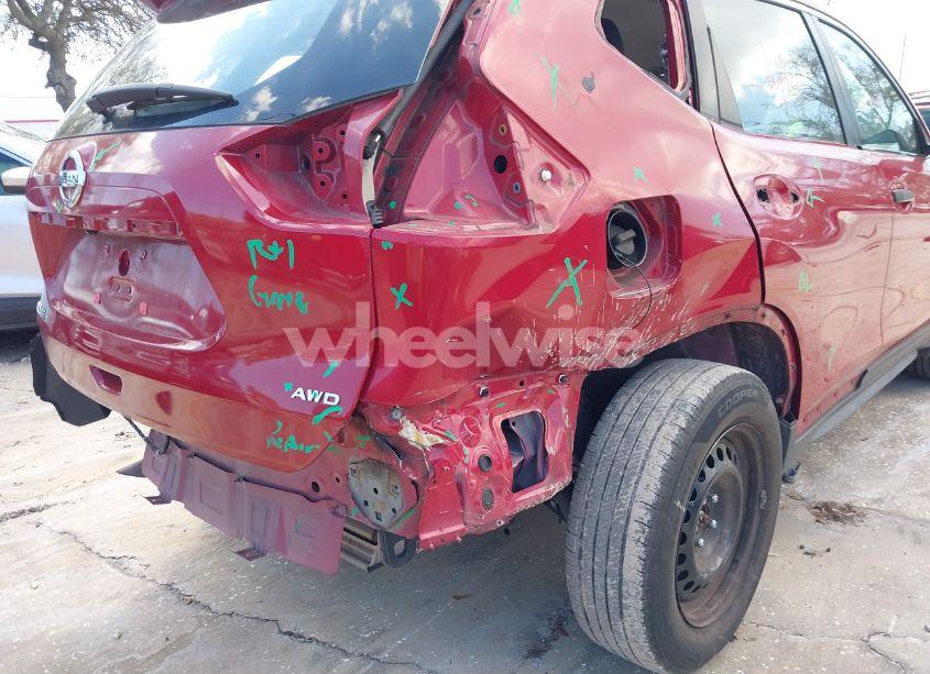 Photo 6 of 2017 Nissan Rogue S (VIN JN8AT2MV7HW275133)