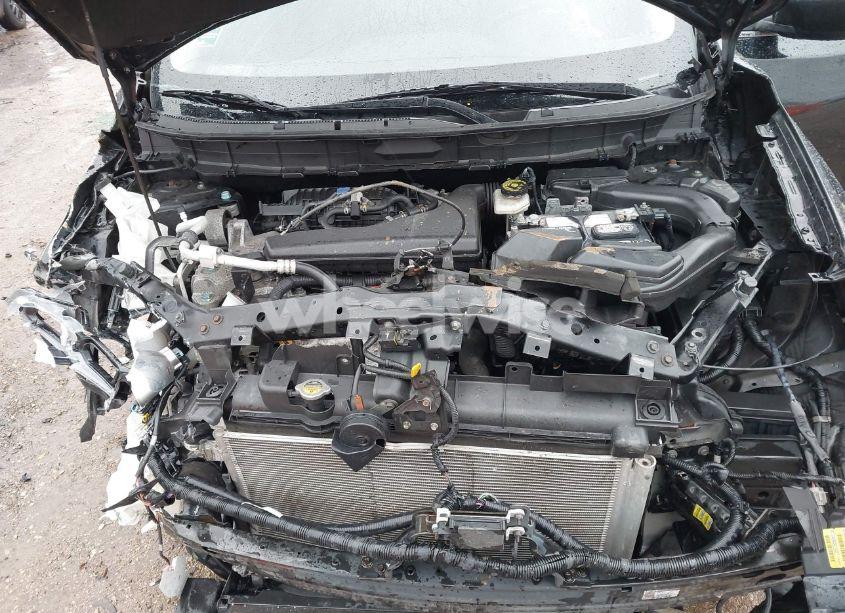 Photo 10 of 2017 Nissan Rogue S (VIN JN8AT2MV7HW275276)