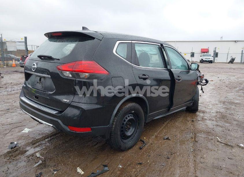 Photo 4 of 2017 Nissan Rogue S (VIN JN8AT2MV7HW275276)