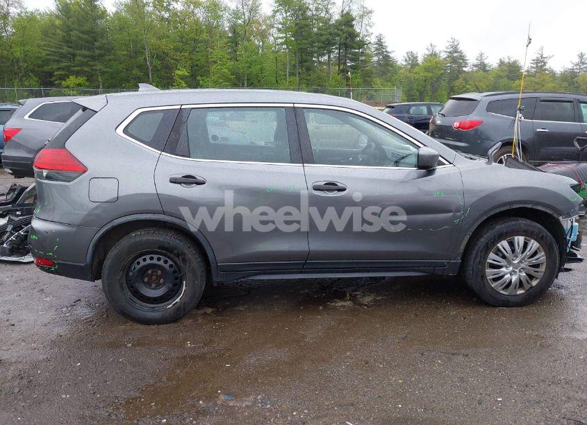 Photo 14 of 2017 Nissan Rogue S (VIN JN8AT2MV7HW283278)