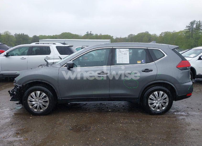 Photo 15 of 2017 Nissan Rogue S (VIN JN8AT2MV7HW283278)