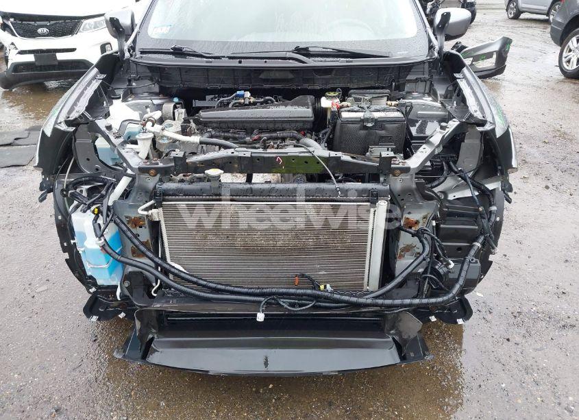 Photo 6 of 2017 Nissan Rogue S (VIN JN8AT2MV7HW283278)