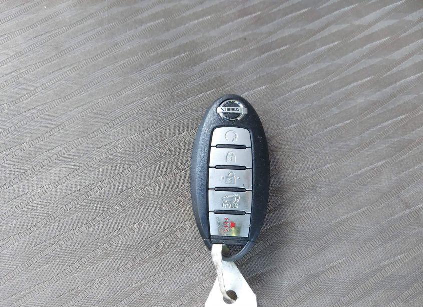 Photo 11 of 2018 Nissan Rogue SV (VIN JN8AT2MV7JW305978)