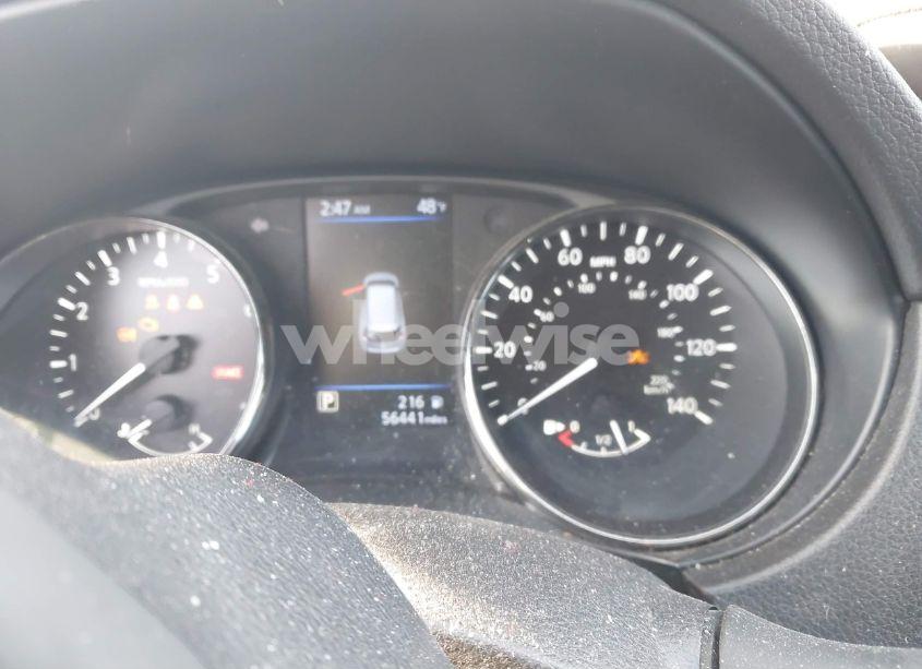 Photo 7 of 2018 Nissan Rogue S (VIN JN8AT2MV7JW313630)