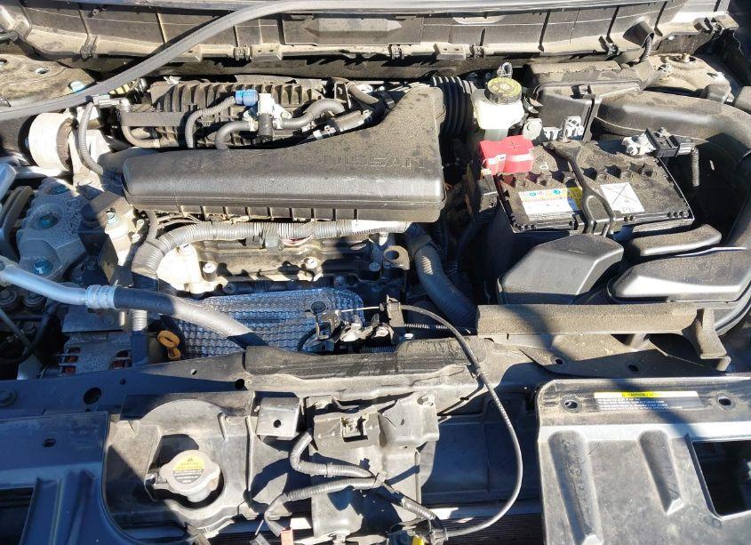 Photo 10 of 2019 Nissan Rogue SV (VIN JN8AT2MV7KW375725)