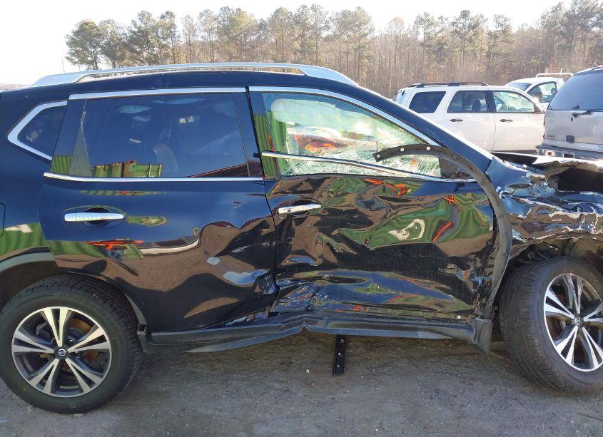 Photo 14 of 2019 Nissan Rogue SV (VIN JN8AT2MV7KW375725)