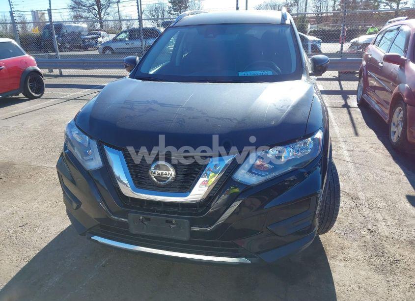 Photo 12 of 2019 Nissan Rogue SV (VIN JN8AT2MV7KW377765)