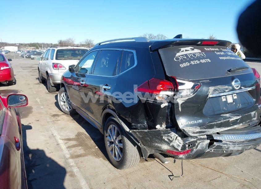 Photo 3 of 2019 Nissan Rogue SV (VIN JN8AT2MV7KW377765)