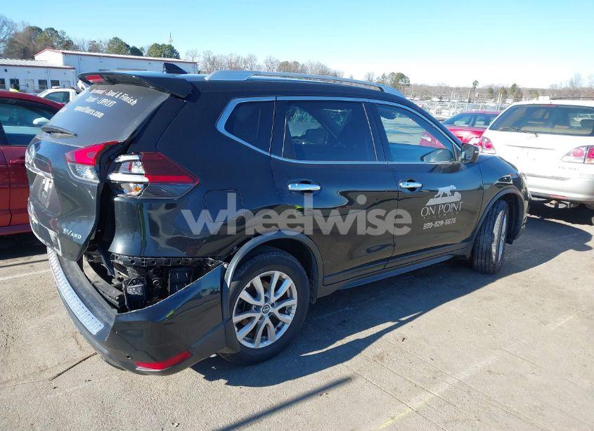 Photo 4 of 2019 Nissan Rogue SV (VIN JN8AT2MV7KW377765)