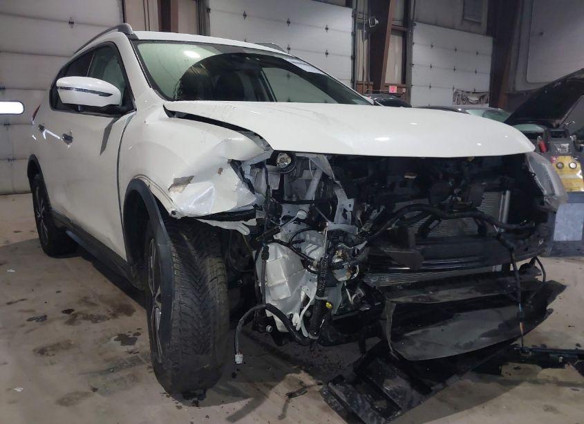 Photo 6 of 2019 Nissan Rogue SV (VIN JN8AT2MV7KW385705)