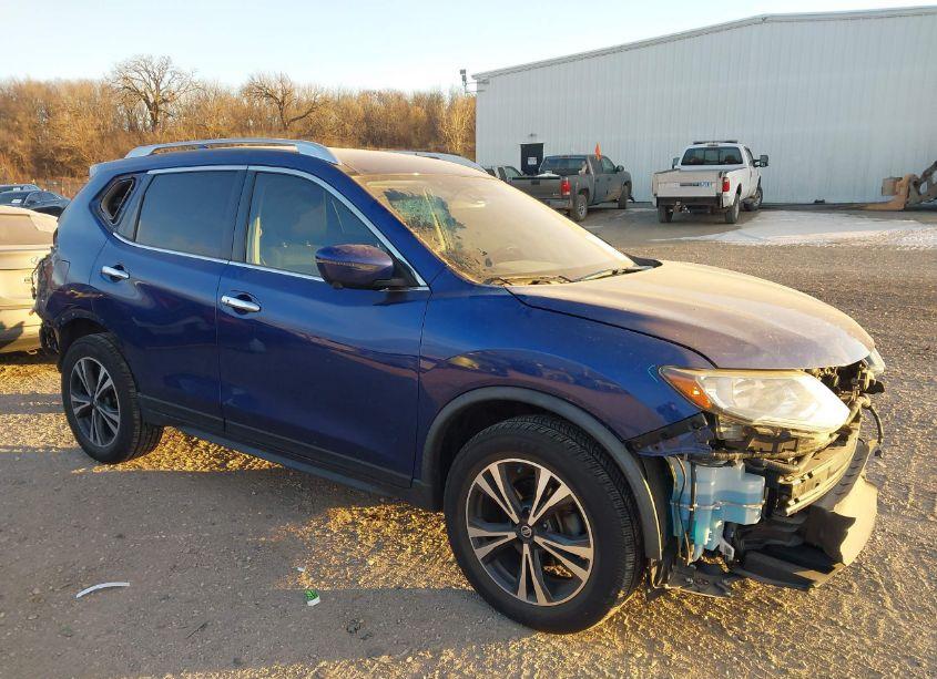 2019 Nissan Rogue SV (VIN JN8AT2MV7KW386434) main photo