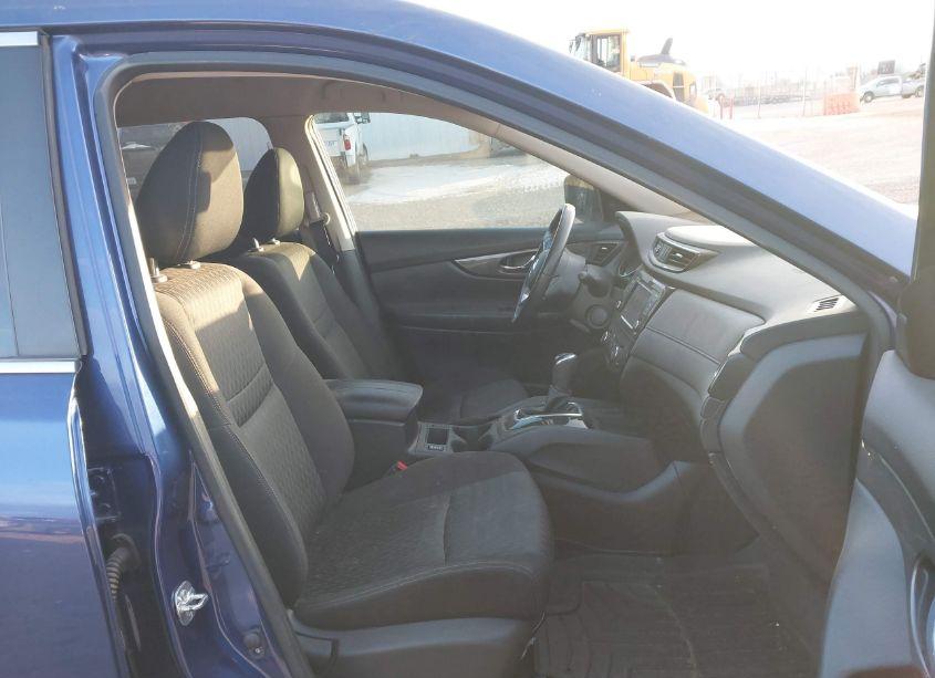 Photo 5 of 2019 Nissan Rogue SV (VIN JN8AT2MV7KW386434)