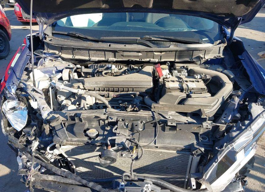 Photo 10 of 2019 Nissan Rogue SV (VIN JN8AT2MV7KW393027)