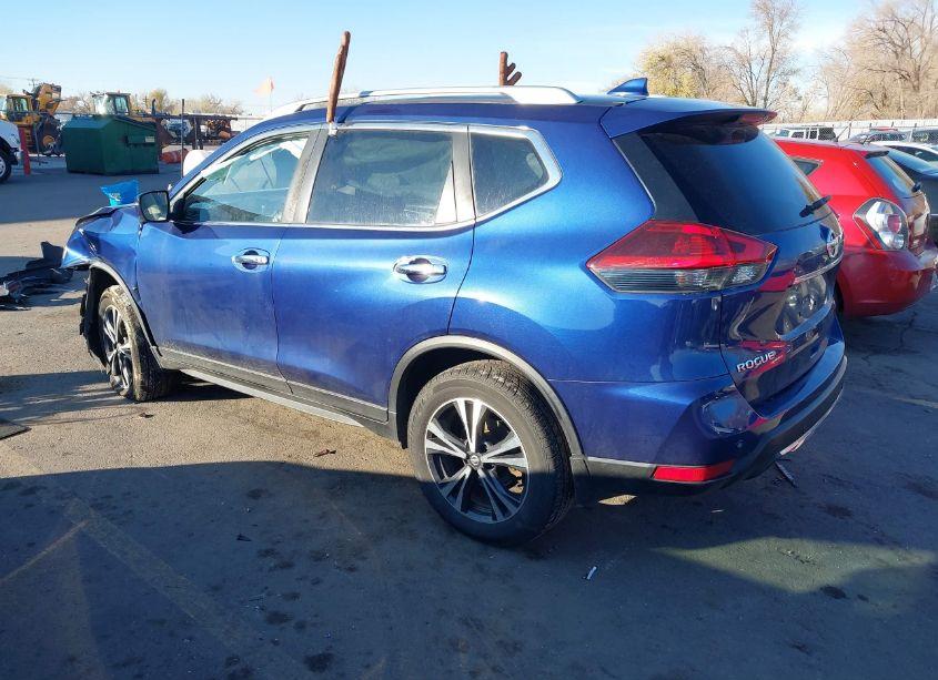 Photo 3 of 2019 Nissan Rogue SV (VIN JN8AT2MV7KW393027)