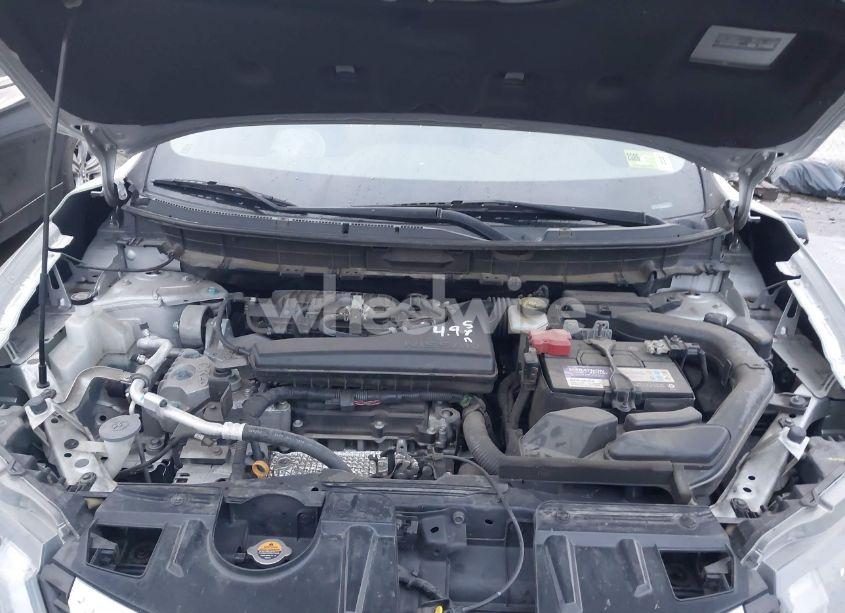 Photo 10 of 2019 Nissan Rogue SV (VIN JN8AT2MV7KW395926)