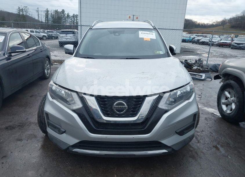 Photo 12 of 2019 Nissan Rogue SV (VIN JN8AT2MV7KW395926)