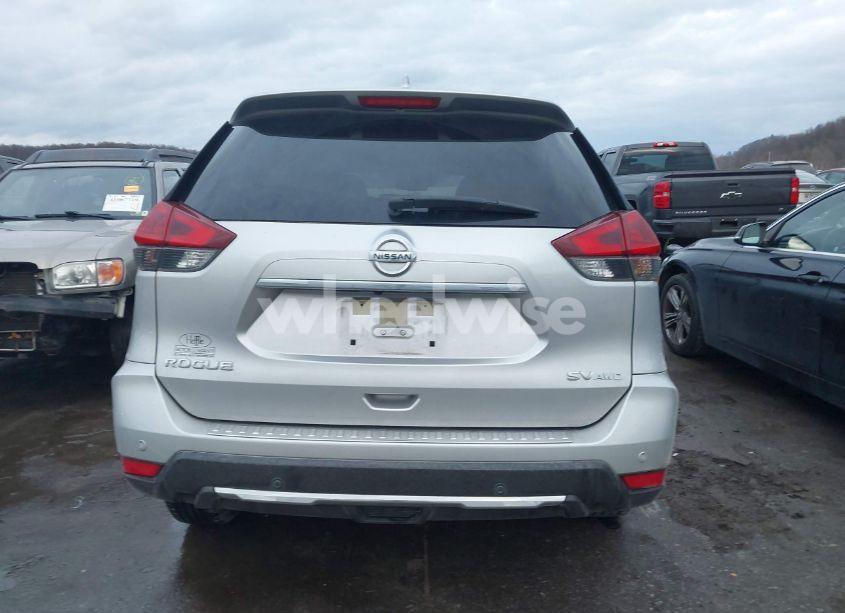 Photo 16 of 2019 Nissan Rogue SV (VIN JN8AT2MV7KW395926)