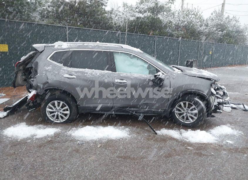 Photo 13 of 2020 Nissan Rogue SV INTELLIGENT AWD (VIN JN8AT2MV7LW105394)