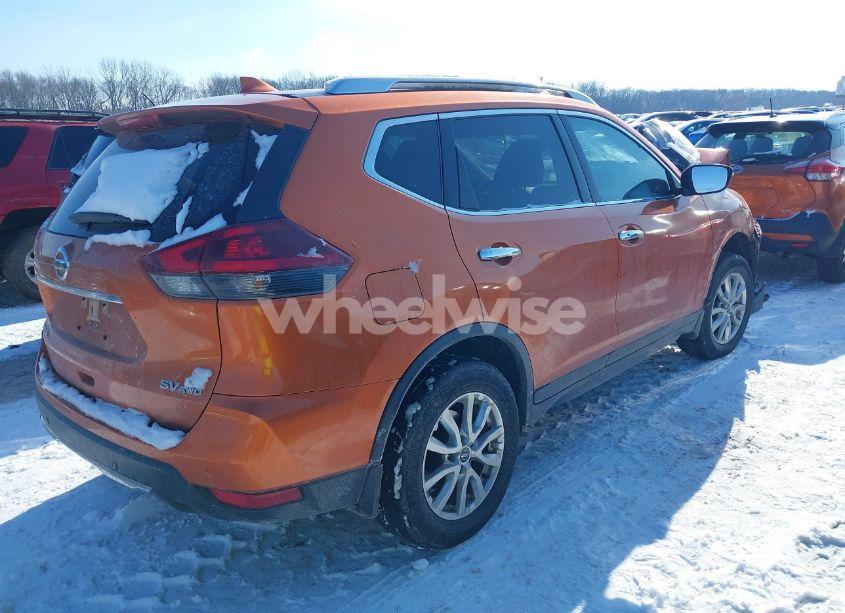 Photo 4 of 2020 Nissan Rogue SV INTELLIGENT AWD (VIN JN8AT2MV7LW114855)