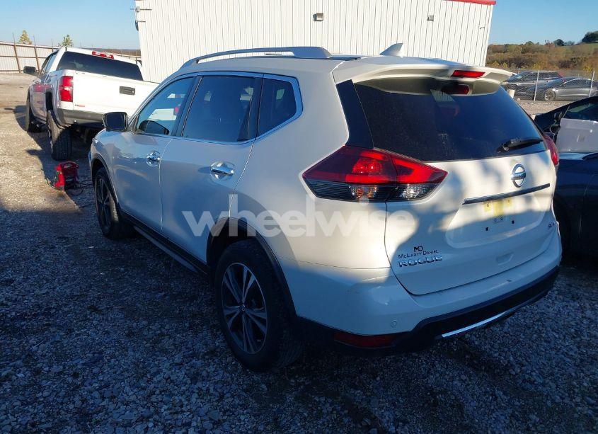 Photo 3 of 2020 Nissan Rogue SV INTELLIGENT AWD (VIN JN8AT2MV7LW132420)
