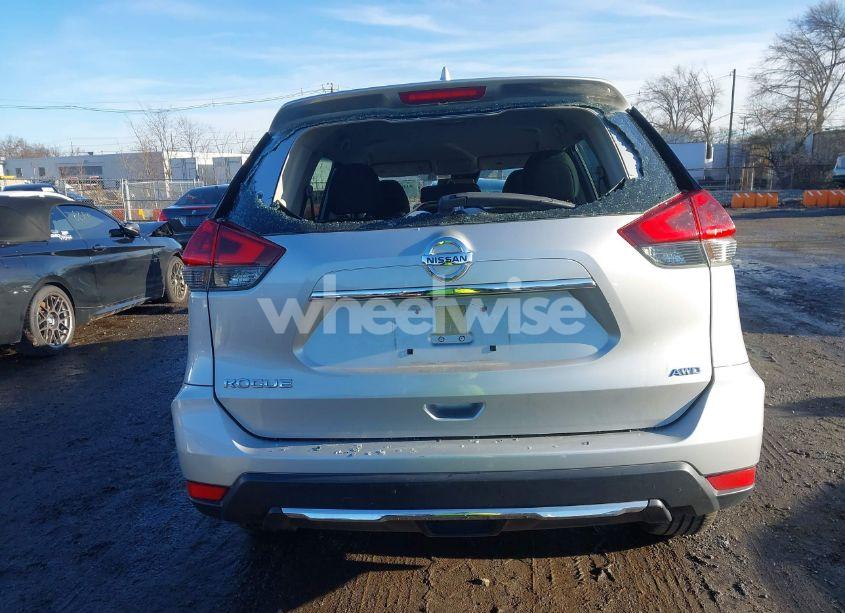 Photo 17 of 2020 Nissan Rogue S INTELLIGENT AWD (VIN JN8AT2MV7LW134247)