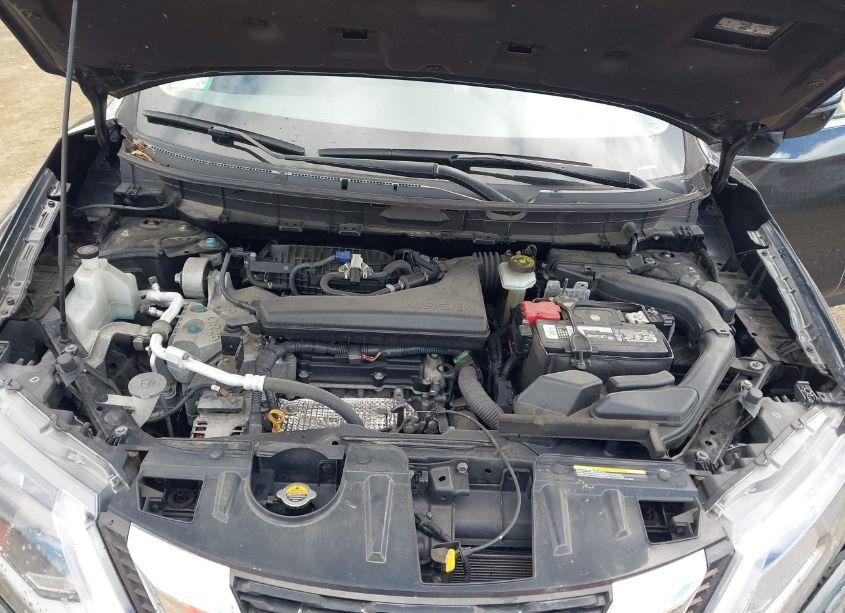 Photo 10 of 2020 Nissan Rogue SV INTELLIGENT AWD (VIN JN8AT2MV7LW137360)