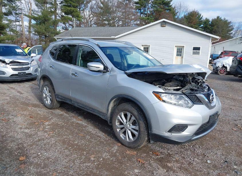2016 Nissan Rogue SV (VIN JN8AT2MV8GW132402) main photo