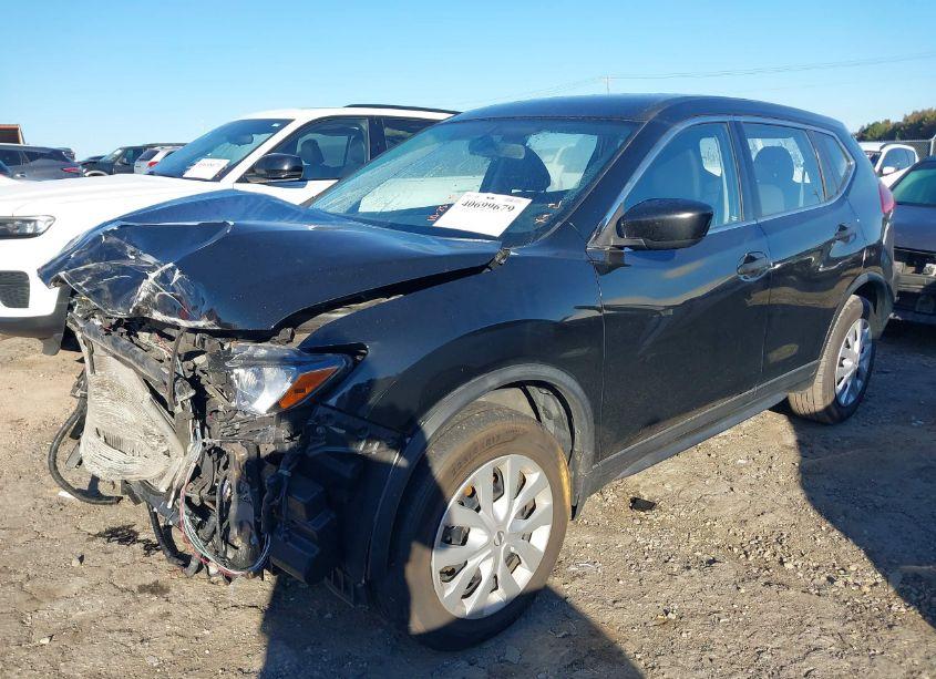 Photo 2 of 2017 Nissan Rogue S (VIN JN8AT2MV8HW002475)