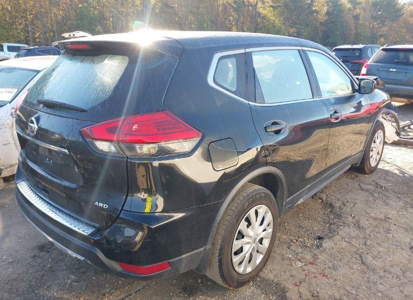 Photo 4 of 2017 Nissan Rogue S (VIN JN8AT2MV8HW002475)