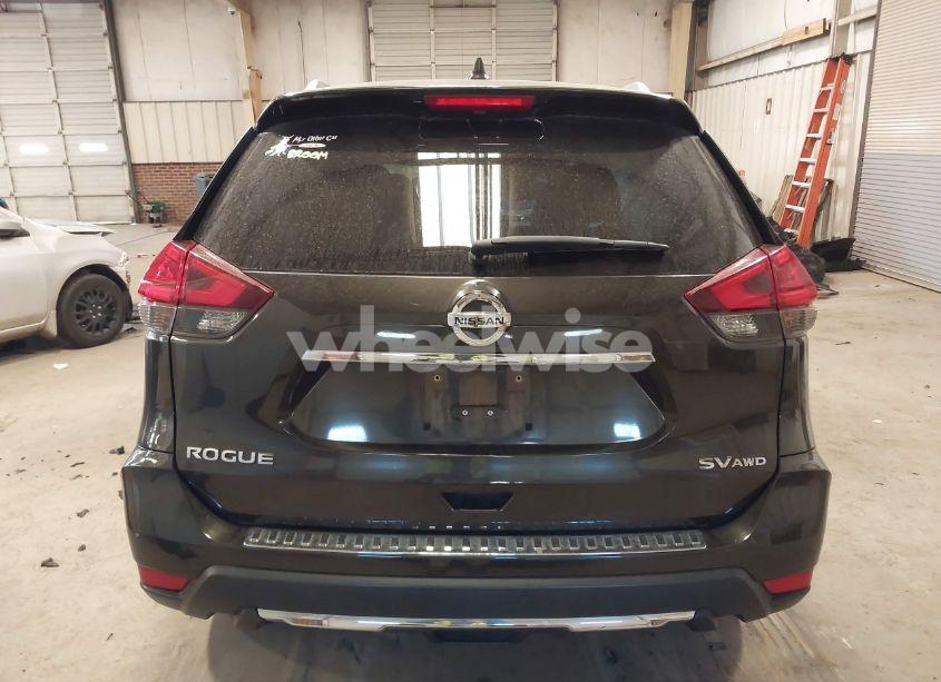 Photo 16 of 2017 Nissan Rogue SV (VIN JN8AT2MV8HW003786)