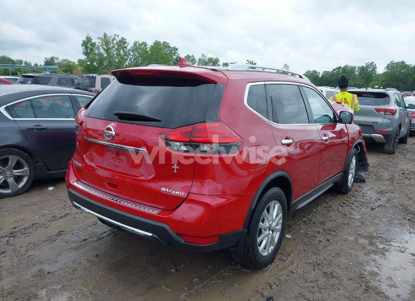 Photo 4 of 2017 Nissan Rogue SV (VIN JN8AT2MV8HW008146)