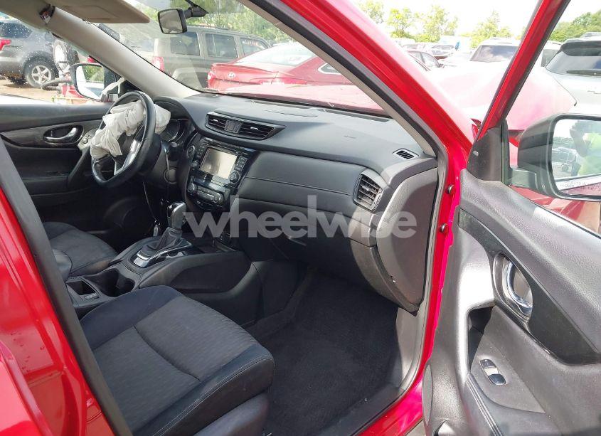 Photo 5 of 2017 Nissan Rogue SV (VIN JN8AT2MV8HW008146)