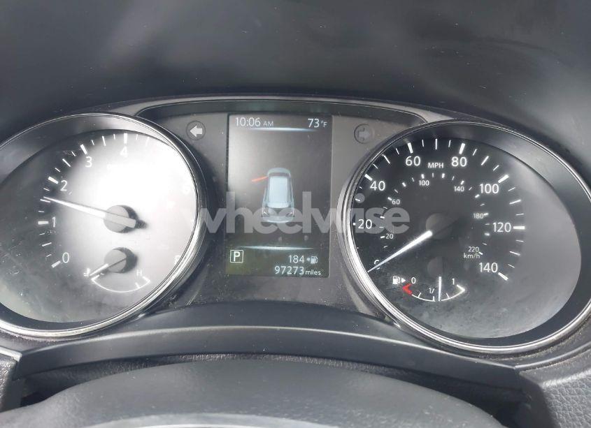 Photo 7 of 2017 Nissan Rogue SV (VIN JN8AT2MV8HW008146)