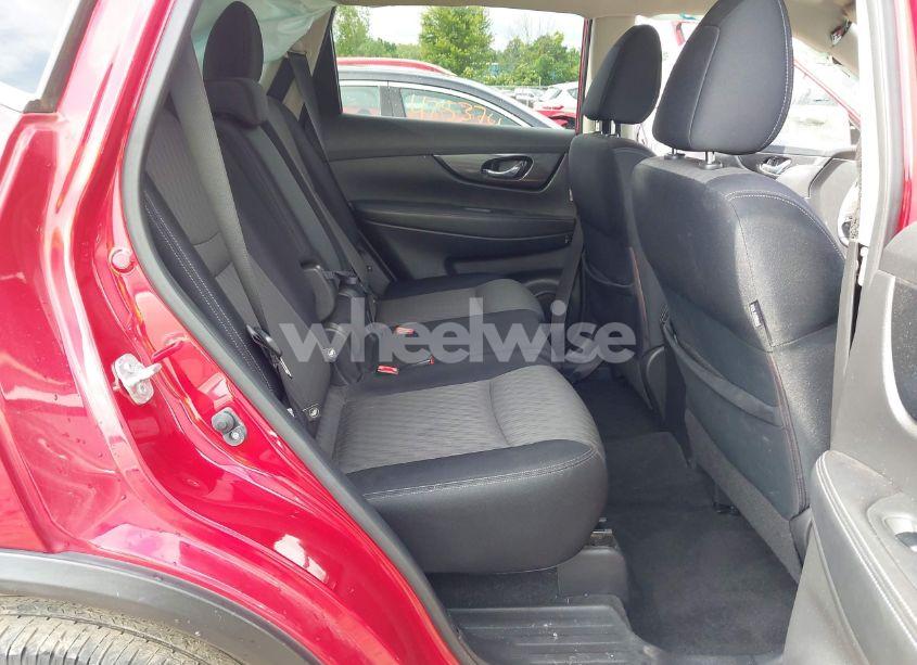 Photo 8 of 2017 Nissan Rogue SV (VIN JN8AT2MV8HW008146)