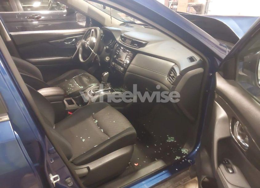 Photo 5 of 2017 Nissan Rogue S (VIN JN8AT2MV8HW014383)