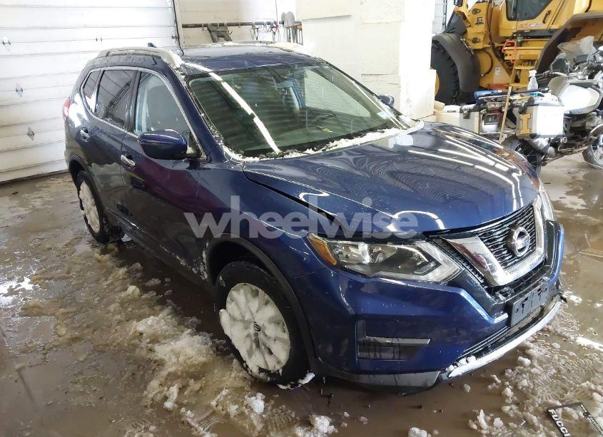 2017 Nissan Rogue SV (VIN JN8AT2MV8HW021351) main photo