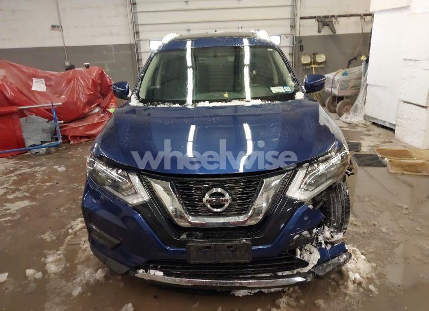 Photo 12 of 2017 Nissan Rogue SV (VIN JN8AT2MV8HW021351)