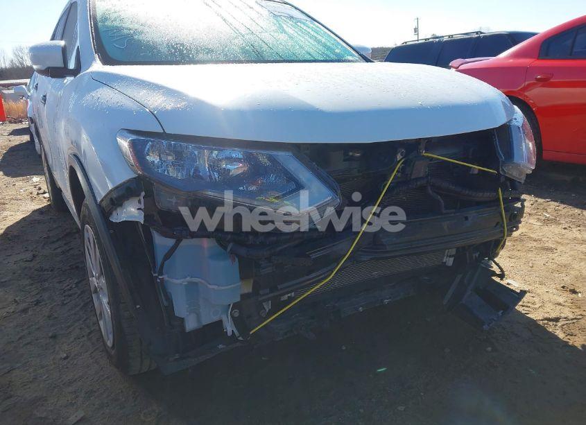 Photo 12 of 2017 Nissan Rogue S (VIN JN8AT2MV8HW027084)