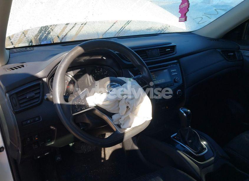 Photo 18 of 2017 Nissan Rogue S (VIN JN8AT2MV8HW027084)