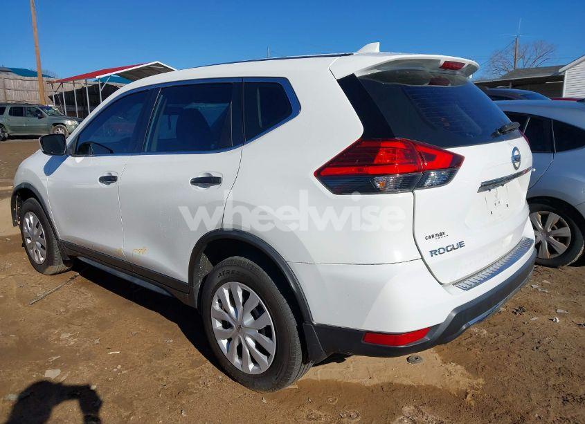 Photo 3 of 2017 Nissan Rogue S (VIN JN8AT2MV8HW027084)