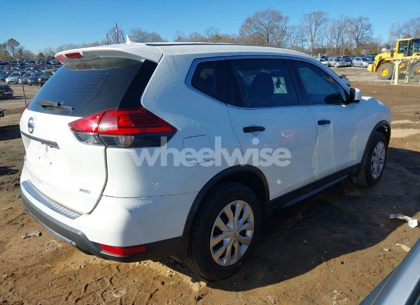 Photo 4 of 2017 Nissan Rogue S (VIN JN8AT2MV8HW027084)