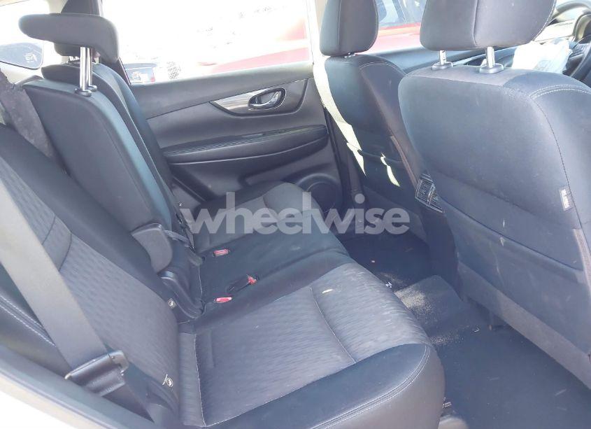 Photo 8 of 2017 Nissan Rogue S (VIN JN8AT2MV8HW027084)